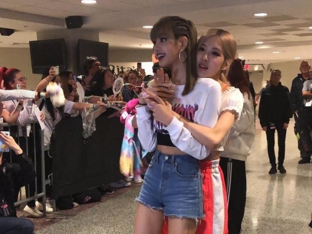 Rosé e Lisaa ESSAS DUAS FOFINHAXX