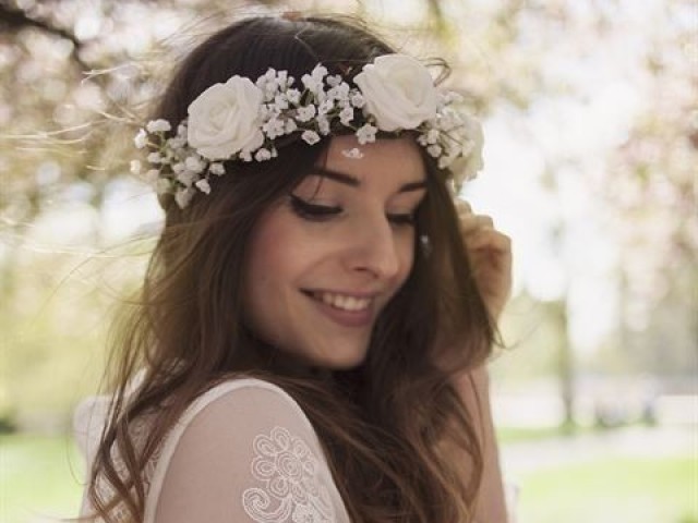 TIARA DE FLORES
AIII😍