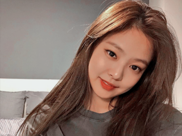 Jennie(ou diva:3){BlackPink}