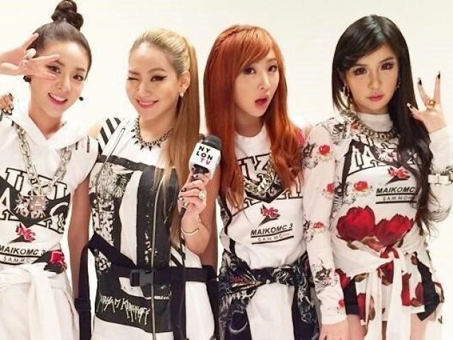 2NE1