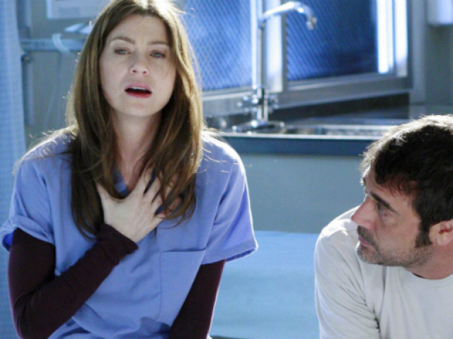 Meredith, e a Izzie e o Dr. Burke acobertam ela.