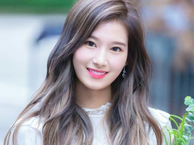 Sana (Twice)