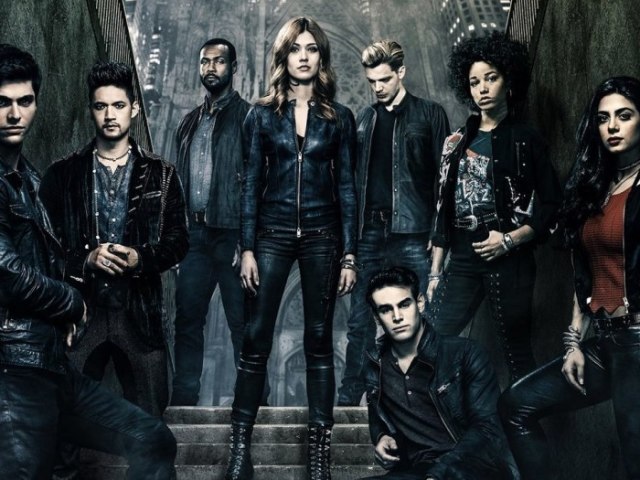 o que você sabe sobre Shadowhunters?