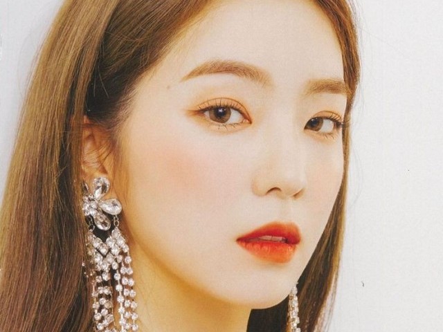 Irene(Red Velvet)