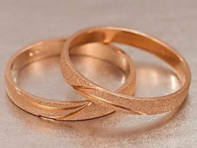 Rosé gold