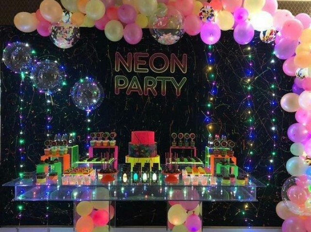 Simples,mas Neon