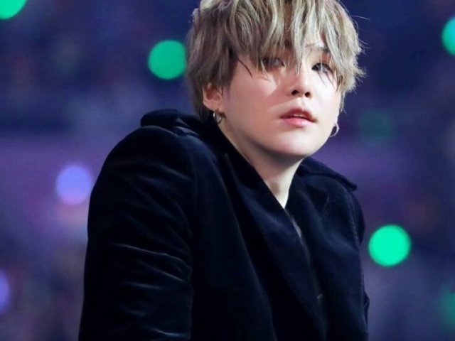 Suga (Yoongi)