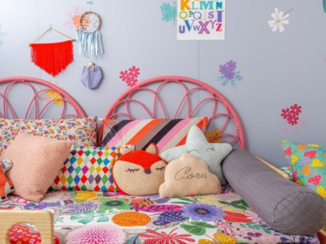 Quarto colorido❤️💛💚💙💜🖤