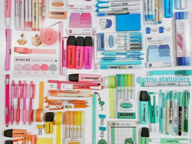 Material colorido ❤️🧡💛💚💙💜🖤♥️