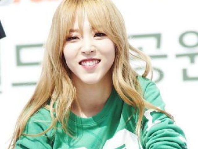 Moonbyul (Mamamoo)