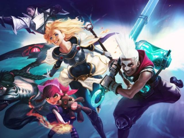LOL (League Of Legends)