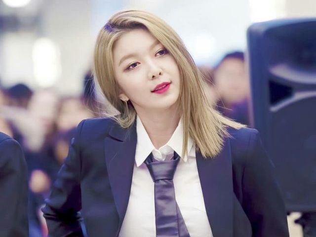 2 - Dami (Dreamcatcher)