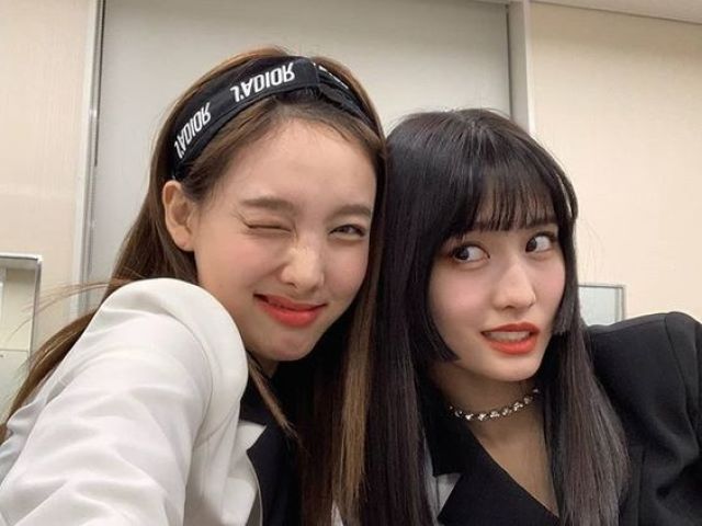 Nayeon e Mamo