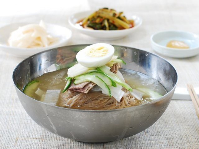 Naengmyeon