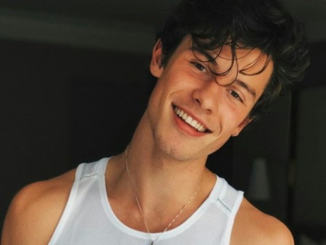 Quantas vizualizações teria um clipe seu com o Shawn Mendes!