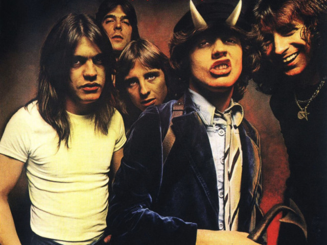 AC/DC