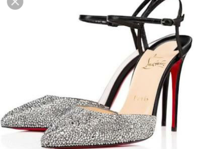 Louboutin com diamante