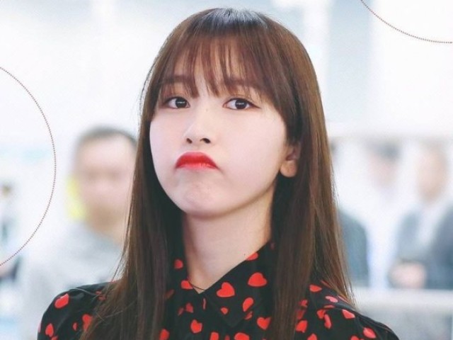 Melhor você ver novamente os mvs do Twice!