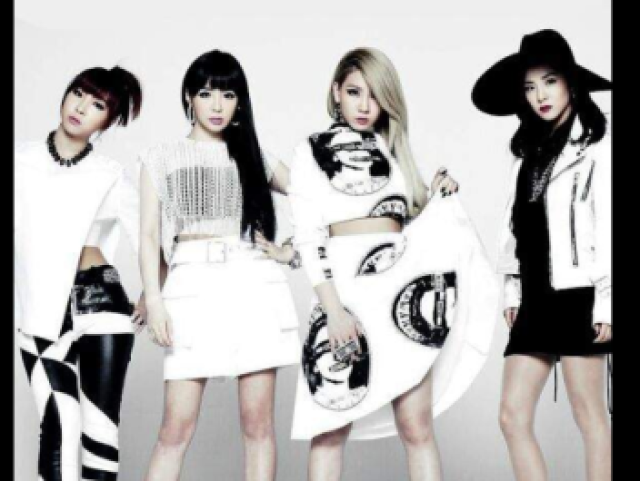 2NE1