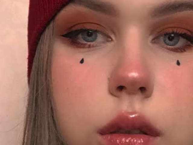 E girl