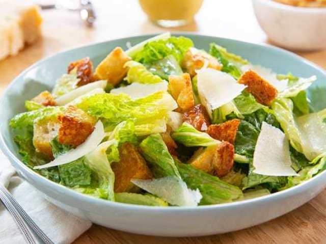 eu lanchei uma saladinha!