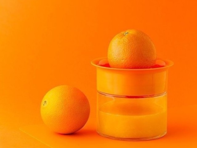 Laranja.