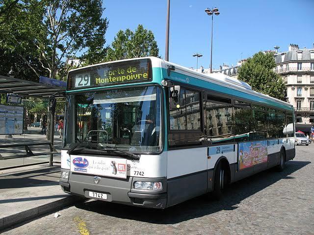 Ônibus