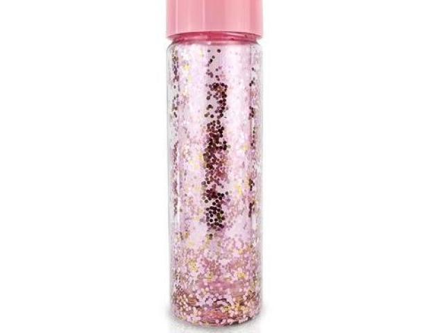 Olha essa cheia de glitter!