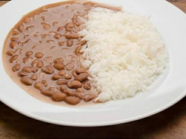 Arroz e feijão