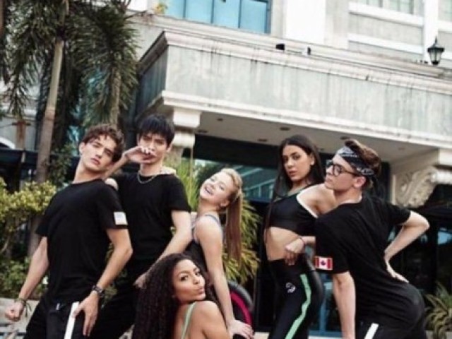 Now United 💗🌈