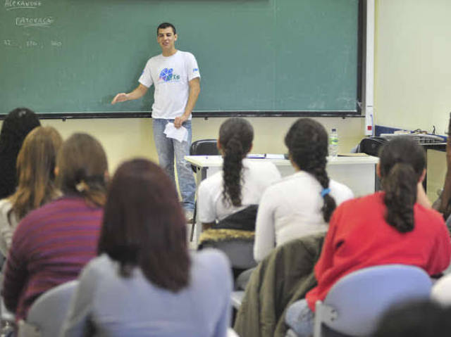 Presta muita atenção na aula