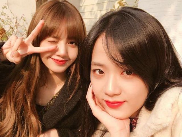 lisa e jisoo