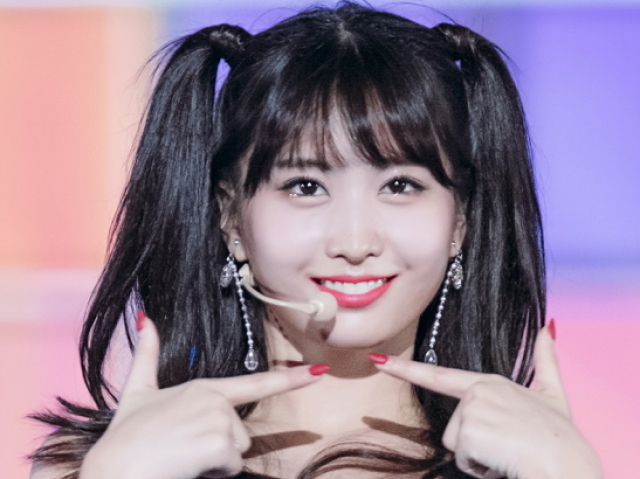 Momo Hirai