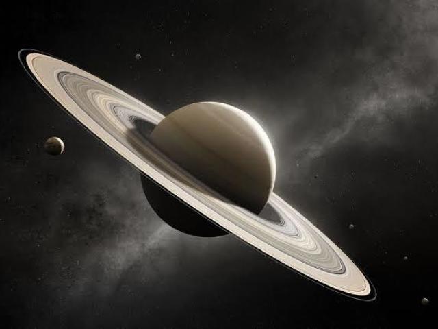 Saturno