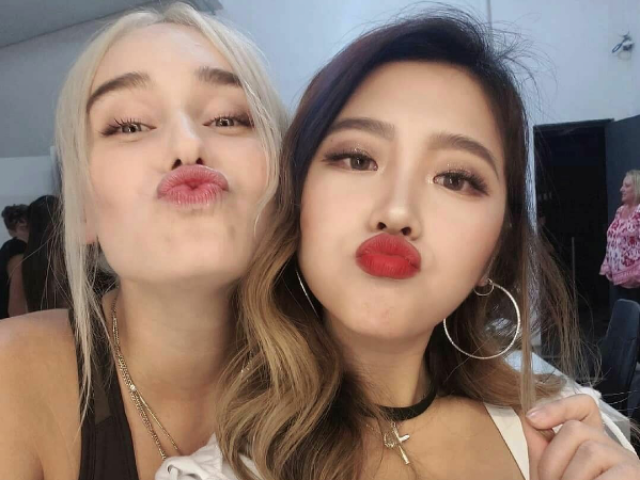 Heyoon e sina