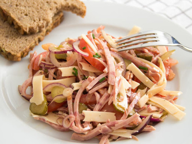 Wurstsalat