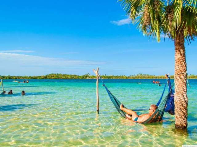 Para uma ilha paradisĂaca