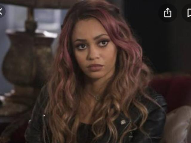 Toni Topaz