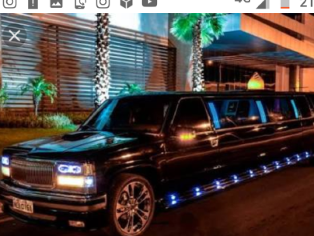 Essa limousine