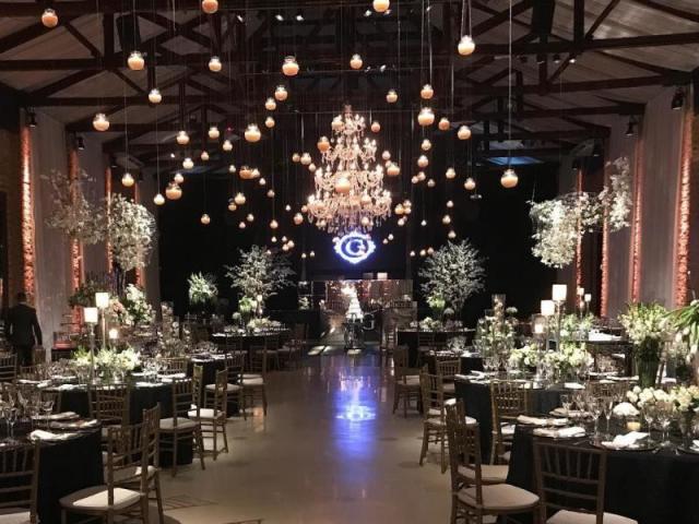 Monte a sua festa de debutante dos sonhos!