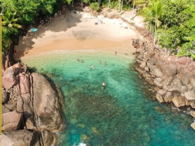 Praia do português em Ubatuba