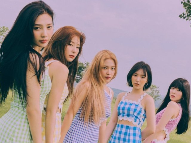 Monte o seu look e descubra quem do Red Velvet seria sua melhor amiga!