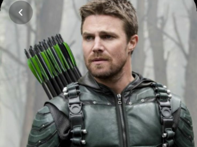 Oliver Jonas queen(Arqueiro verde)