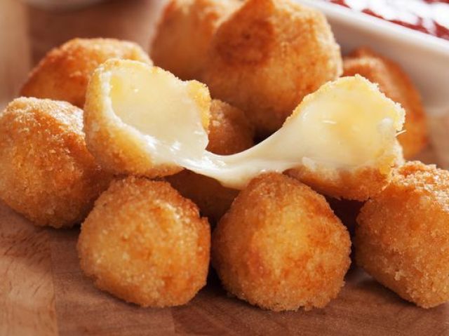 bolinhos de queijo