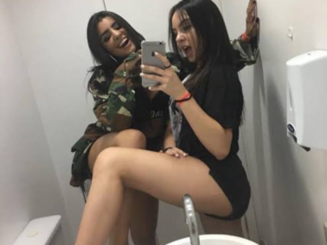 Essa bem eu e minha amiga