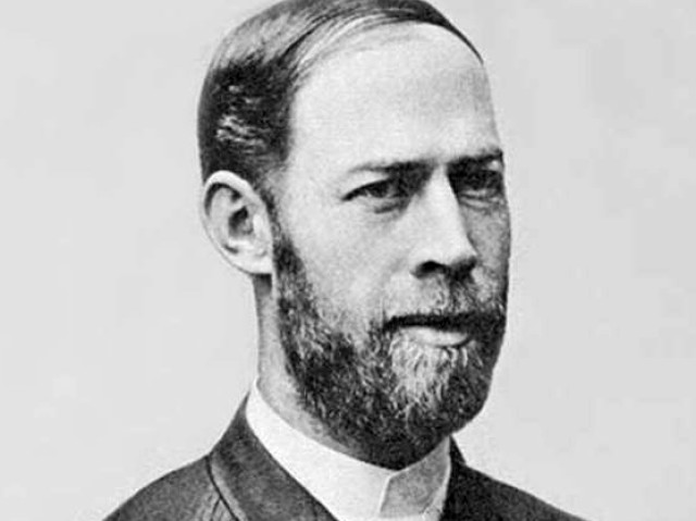 A) Heinrich Hertz