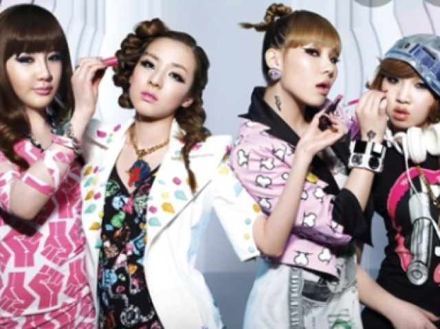 Park Bom,Dara kim,C.L e Park Minzy