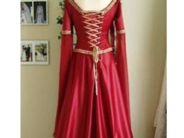 👗Vestido vermelho estilo plebeia👗