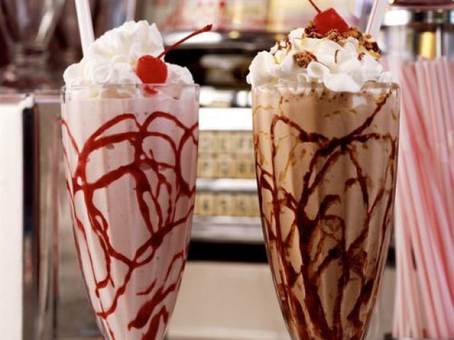 vms tomar um milk shake.