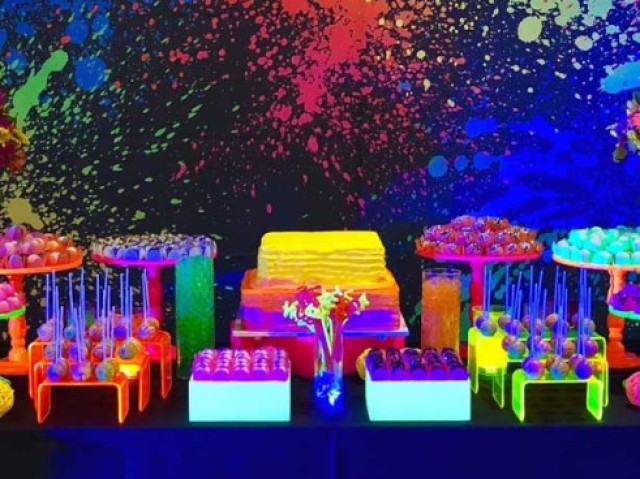 Neon😱